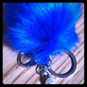 FURRY KEYCHAIN WITH FAUX PEARL NWOT